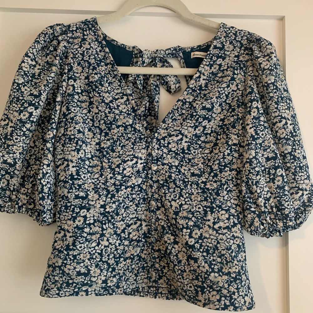 Abercrombie and Fitch Puff Sleeve Tie Back Top - Teal Floral